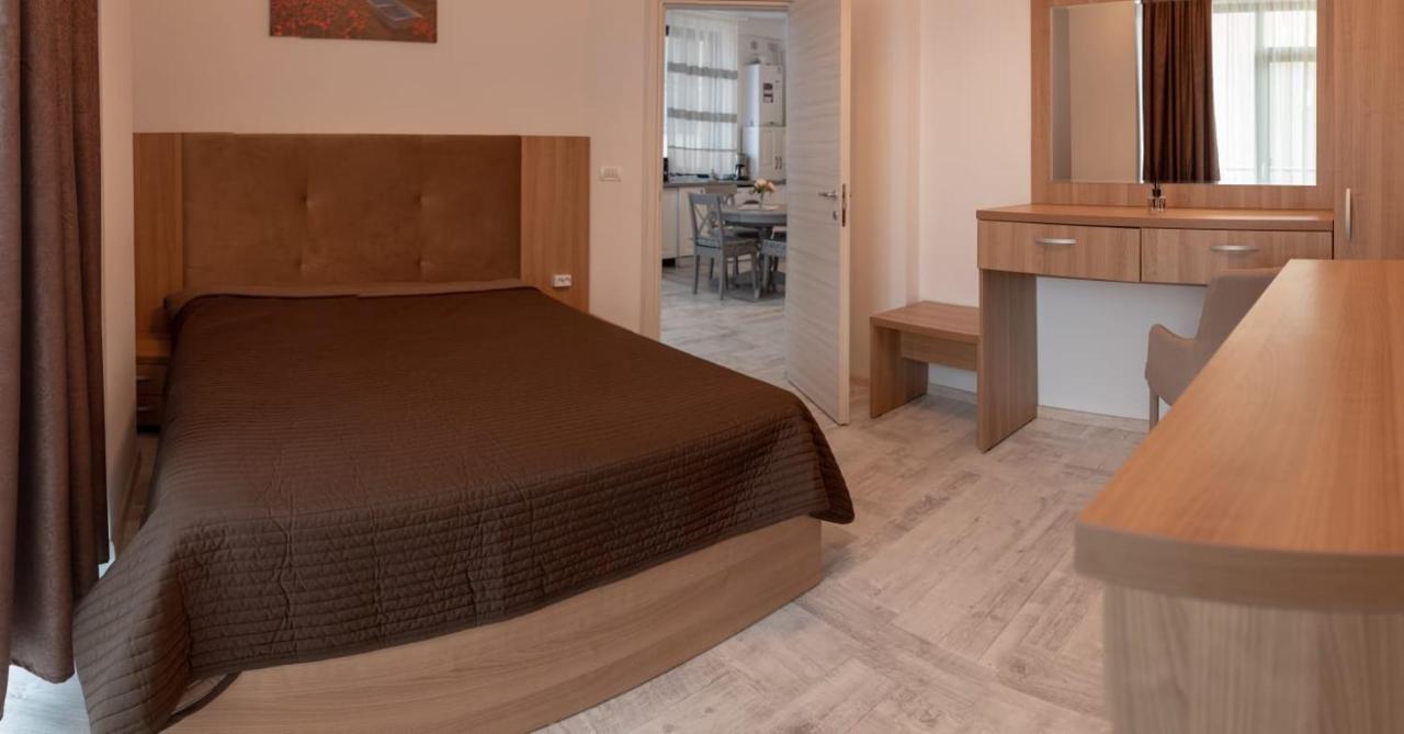 Apartmán Iris Năvodari Exteriér fotografie