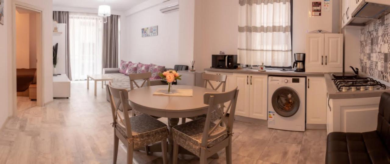 Apartmán Iris Năvodari Exteriér fotografie